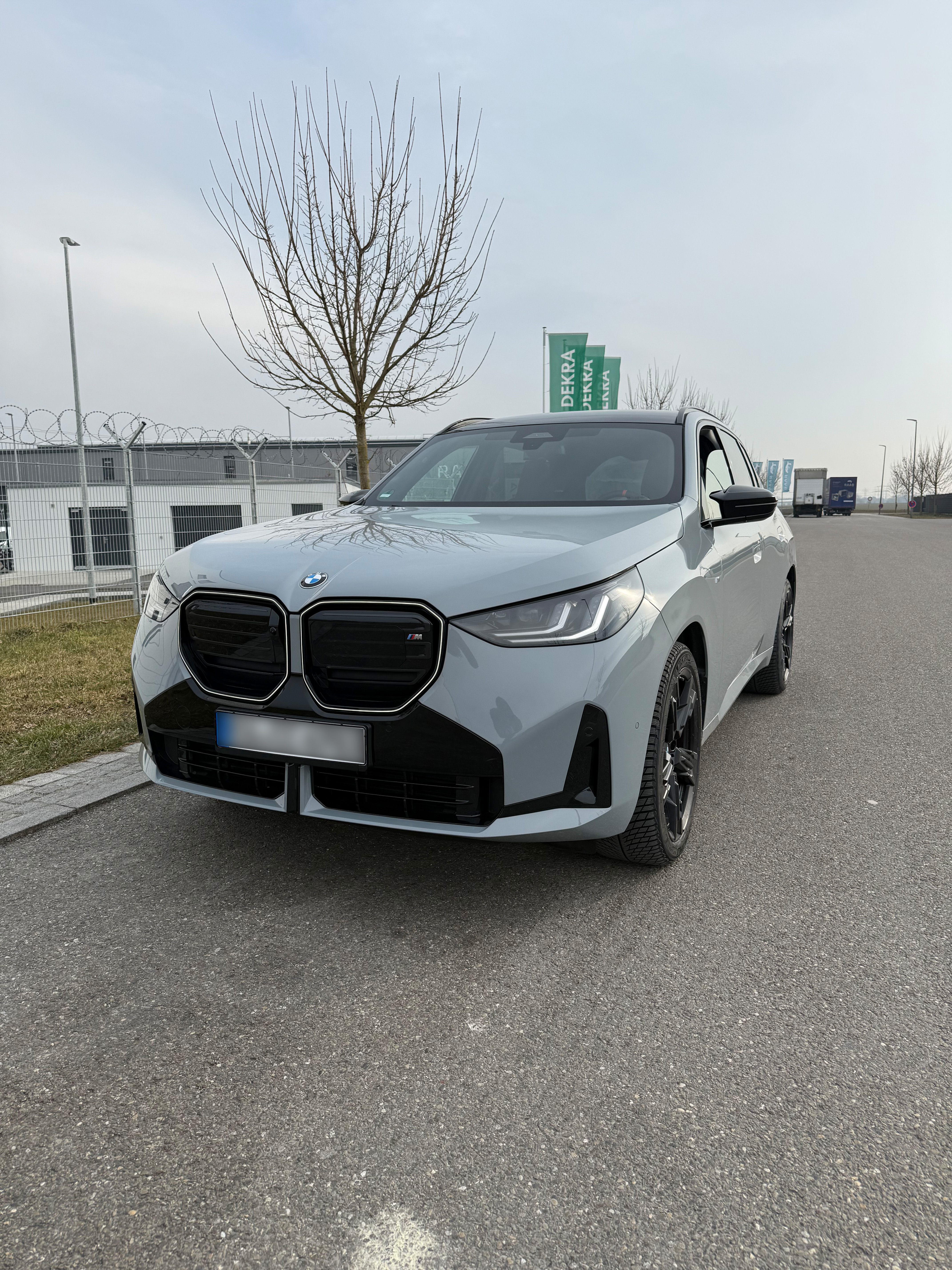 BMW X3 M50